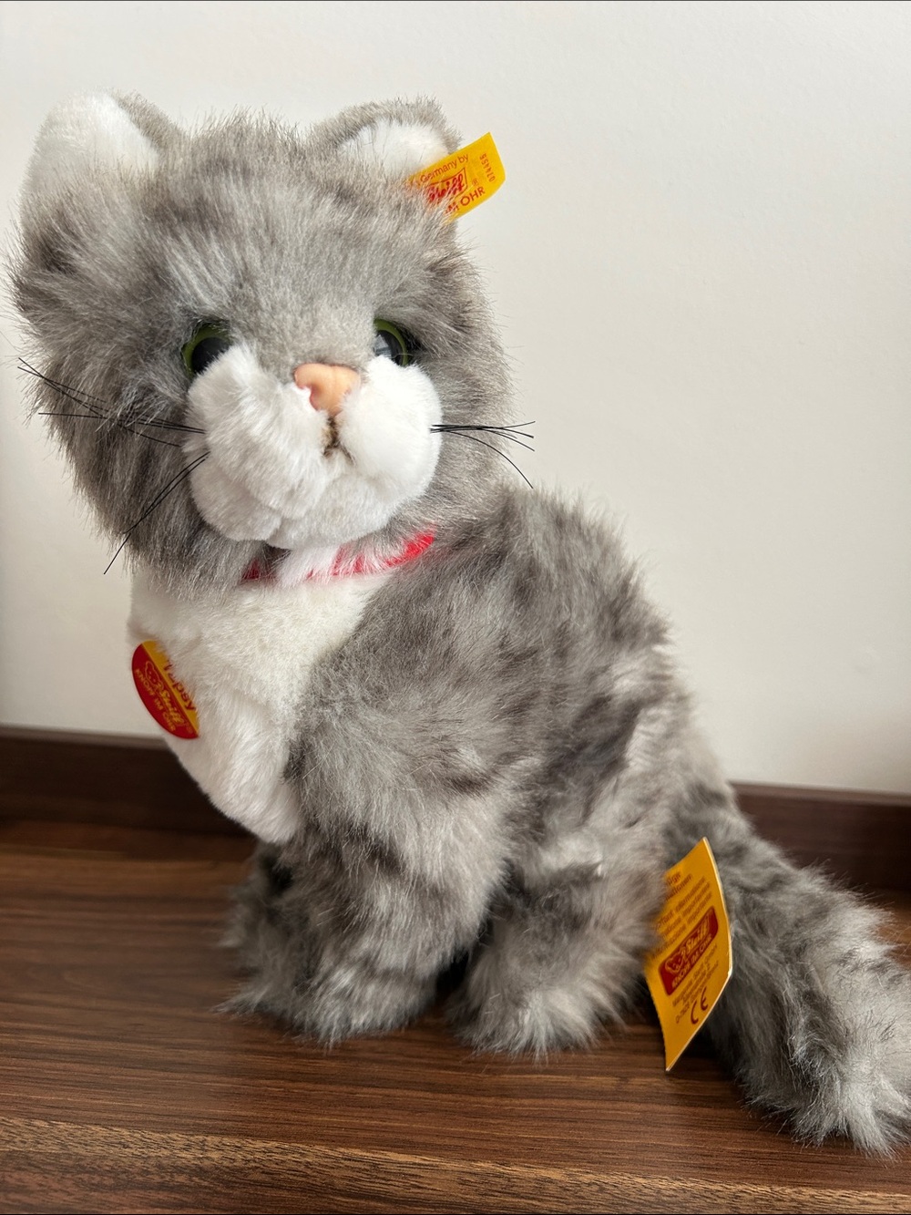 Vintage Steiff Grey & White Plush Cat, Tapsy with all original tags